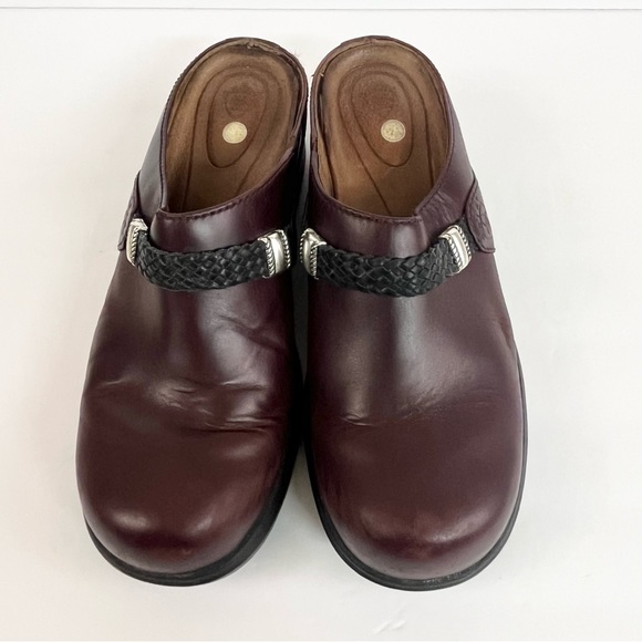 Ariat Dark Brown Burgundy Slip On Mule Clog Leather Shoes Women’s Size 8.5 - Picture 12 of 14